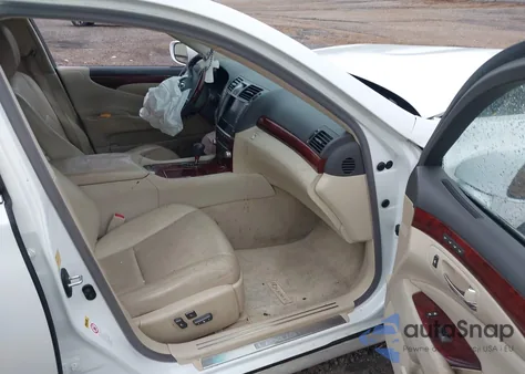 2010 Lexus Ls 460 z USA, uszkodzony, nr VIN JTHBL5EF8A5097459